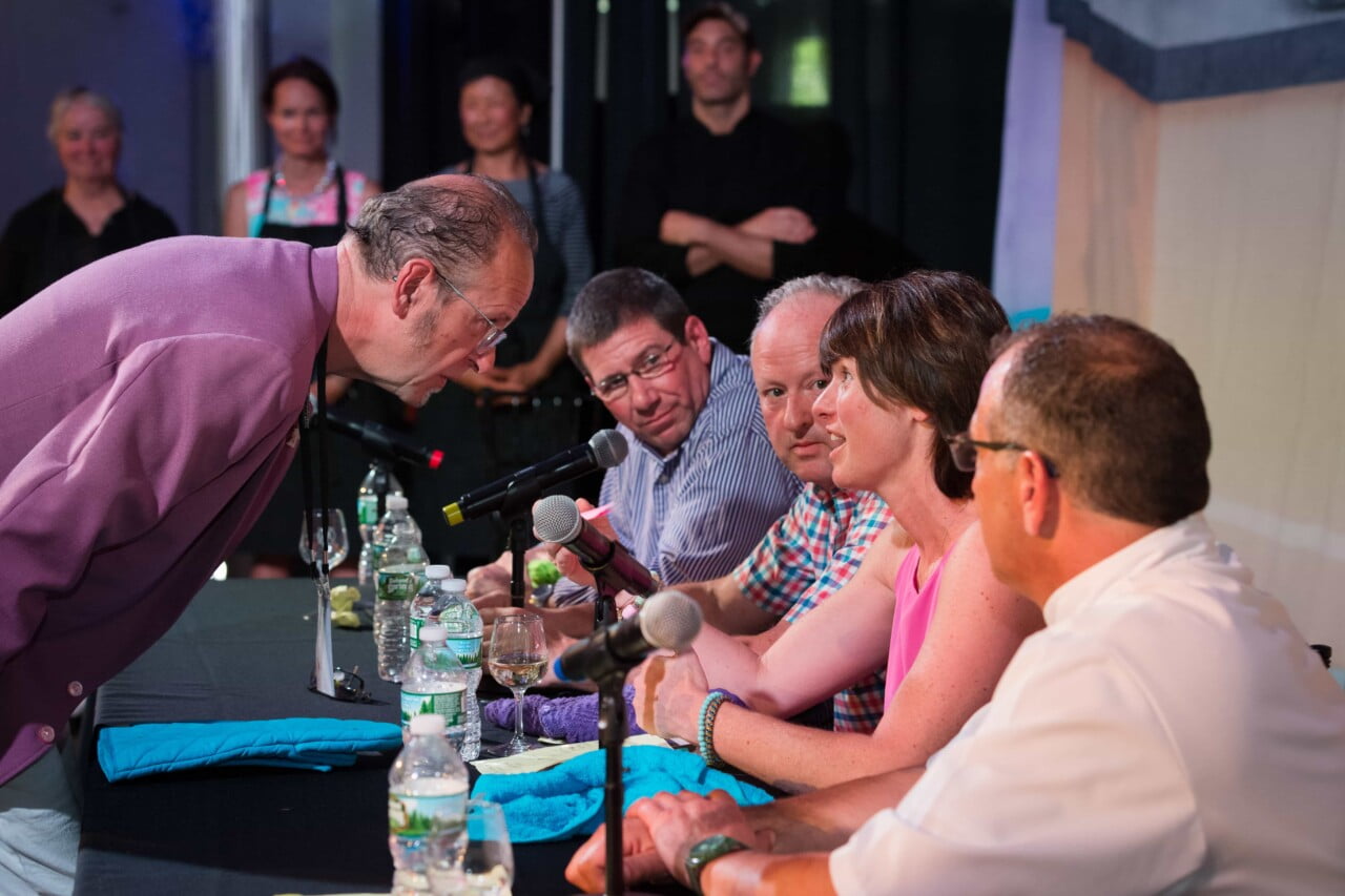 The judges converse - Cellardoor Smackdown 2016 - (c) 5iveLeaf Photography