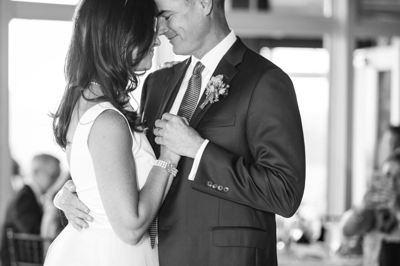 Point Lookout Northport Maine Wedding - (c) 5iveLeaf Photography