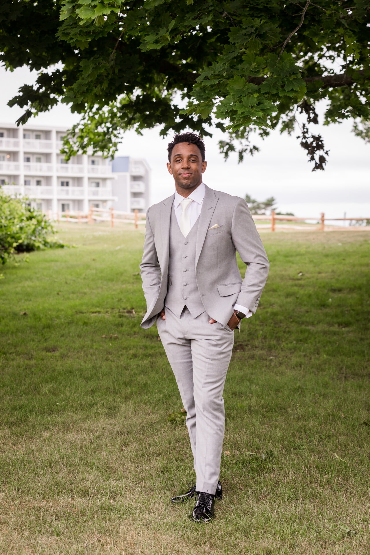 Samoset Resort - Groom in Tux