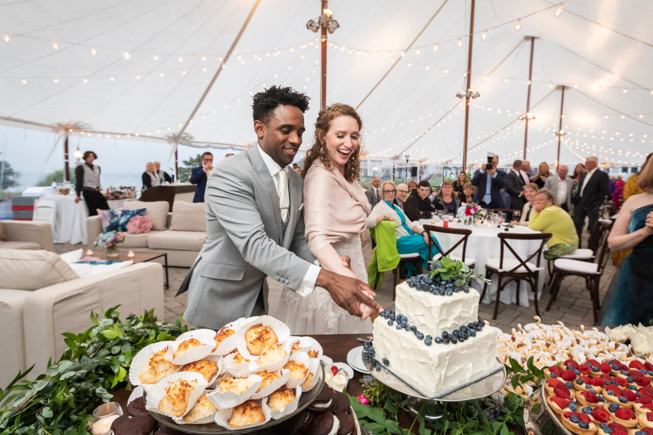 Samoset Resort Wedding - Cake Cutting