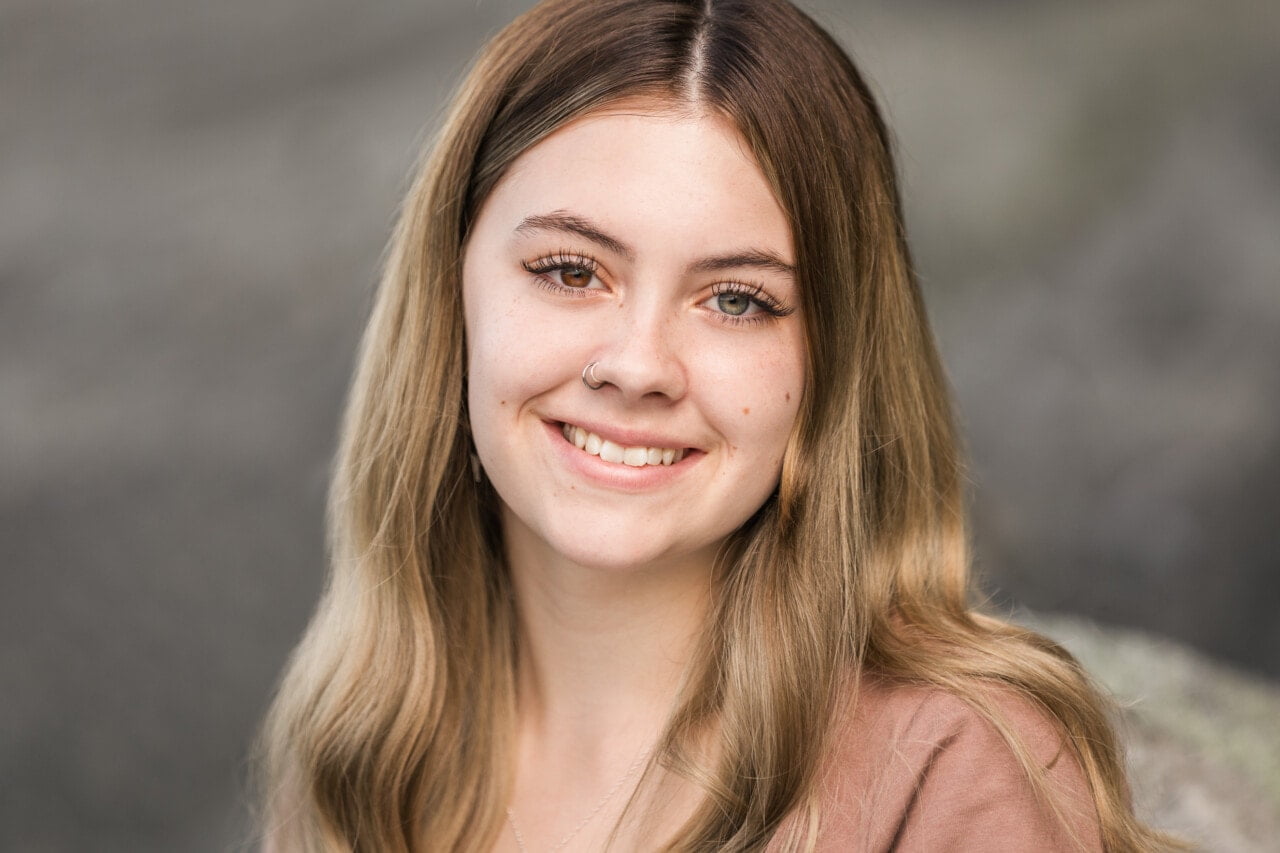 Medomak Valley High School Senior Portrait Photographer