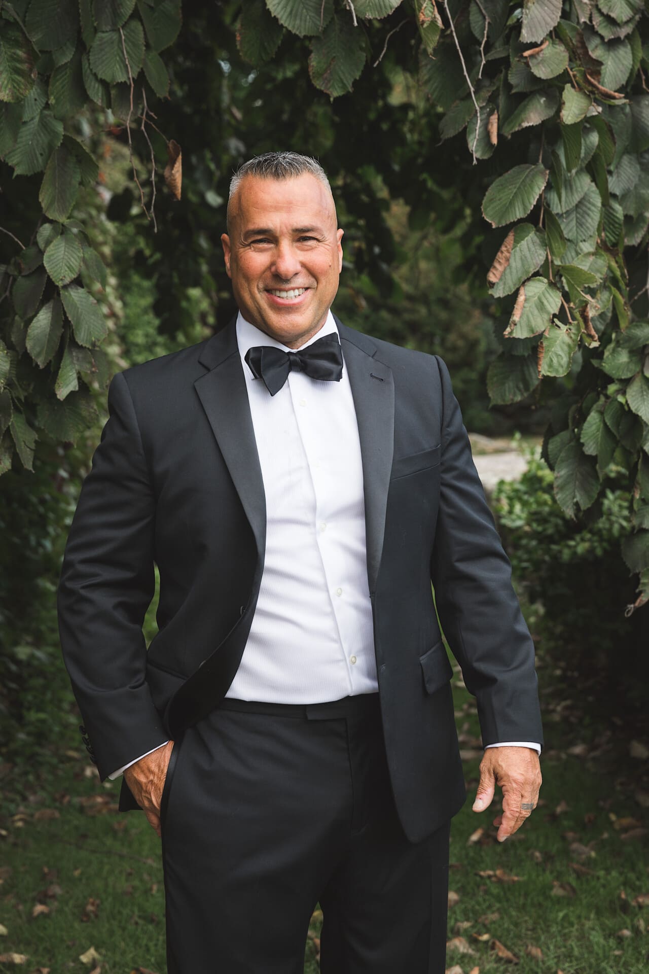 Camden Maine Wedding - Camden Amphitheater - Groom in tux © 5iveLeaf Photography