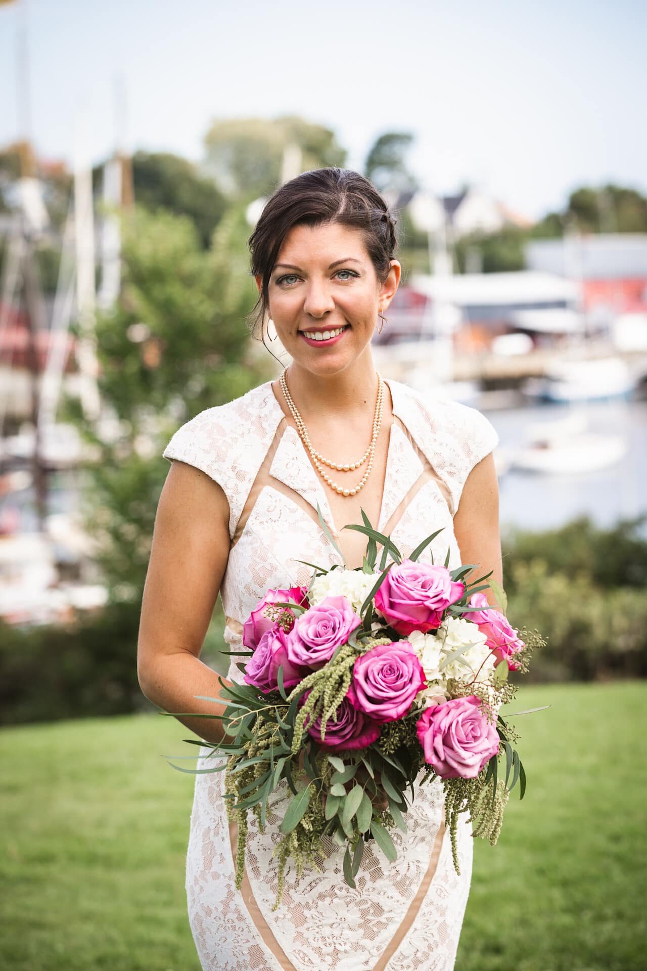 Camden Maine Wedding - Camden Harbor Park - Bride with bouquet © 5iveLeaf Photography