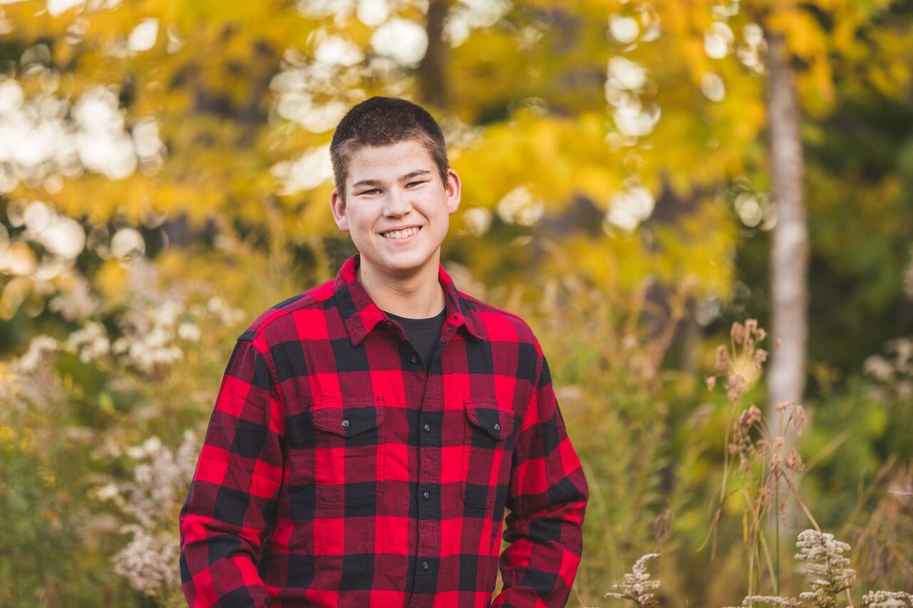 Camden Hills Regional High School Senior Photo - Camden Snow Bowl © 5iveLeaf Photography