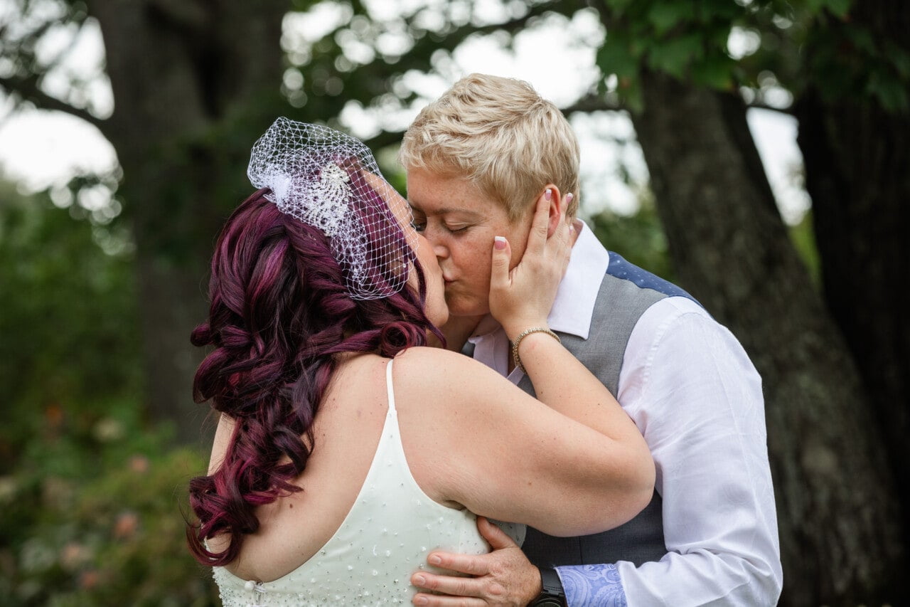 A Barn Maine - Dayton, Maine Wedding © 5iveLeaf Photography